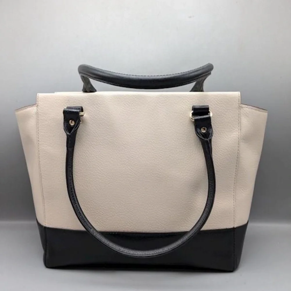 Authentic Kate Spade handbag - SOLD - Picture 2 of 10